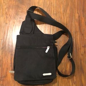 TRAVELON black bag